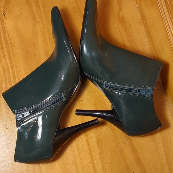 Hunter Green Patent Leather Heeled Booties - Picture 7 of 7